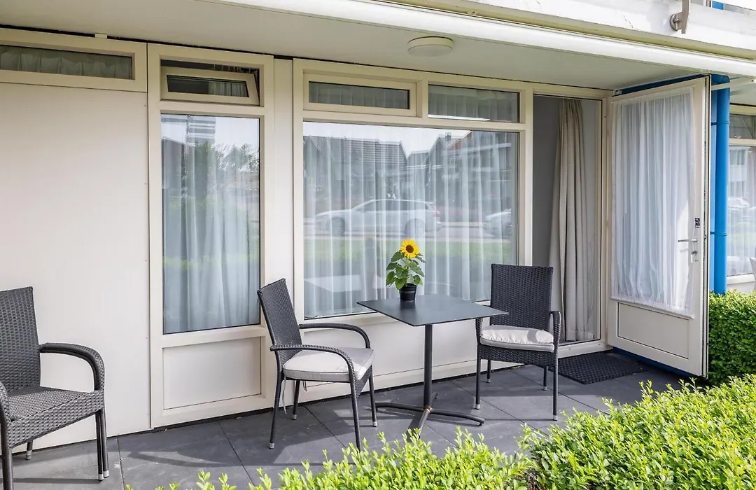 Welcome in - Kurhaus appartement 5 - met terras en 50m van het strand-1